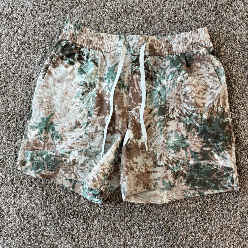 Lululemon athletic shorts
